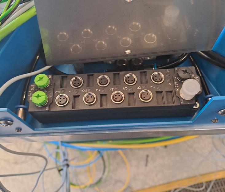 Fit terminal holders and Ethercat boxes Screenshot 2023-06-02 092757.png