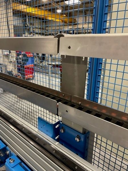 Fichier:ZX5 Energy Chain Setup corners.jpg