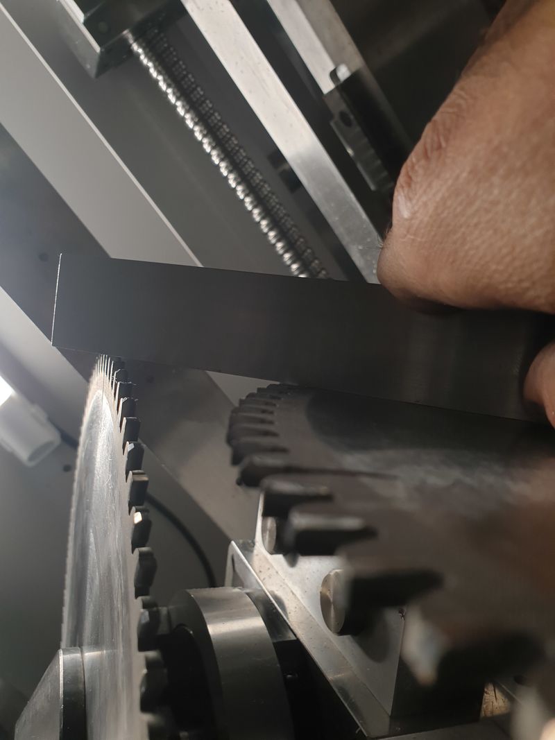 ZX5 V Notch Blade Mechanical Setup 5.jpg