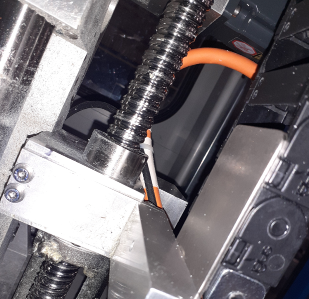 Fichier:Fitting Y Axis energy chain strengthening plate YAxis.png