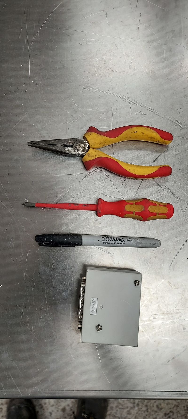 How To Change the D-Sub Support Stands on a SMC Valve Bank 20250514 145125.jpg