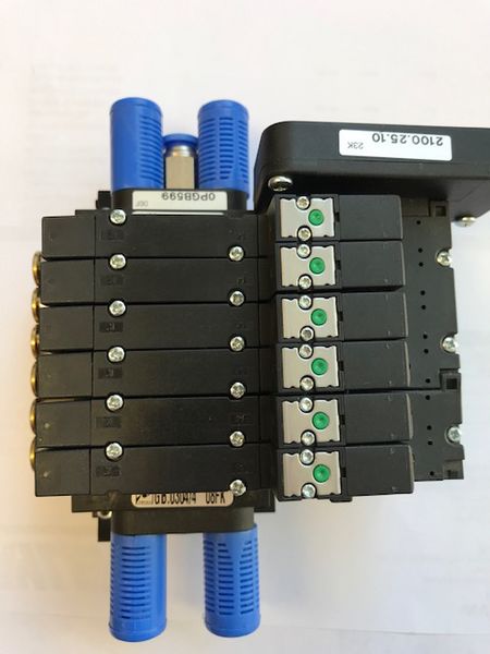 Fichier:Changing Pneumax Valve slice IMG 2482.jpg